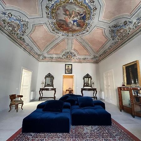 Palazzo Triolo - Dimora Di Charme Bed & Breakfast Corleone Eksteriør bilde