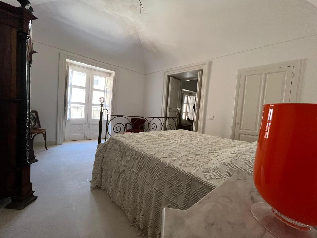 Palazzo Triolo - Dimora Di Charme Bed & Breakfast Corleone Eksteriør bilde