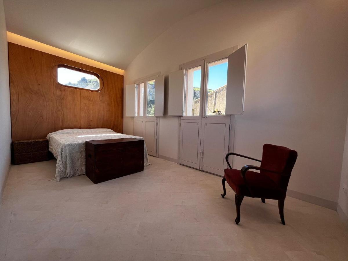 Palazzo Triolo - Dimora Di Charme Bed & Breakfast Corleone Eksteriør bilde